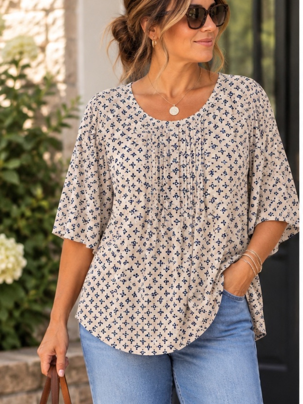 Liz Claiborne Cream & Navy Geometric Print Pintuck Blouse 3X